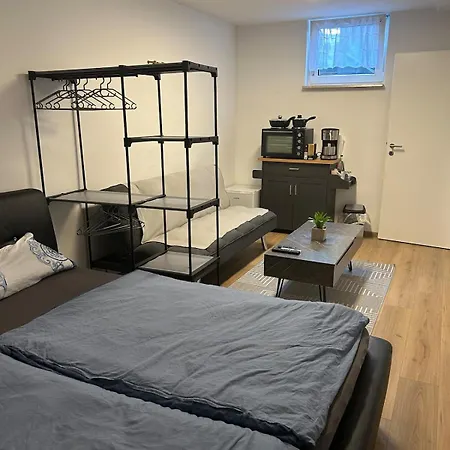 Basement With Private Entrance * Niederdorla